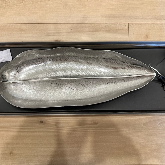 Michael Aram Lodhi Leaf Tray